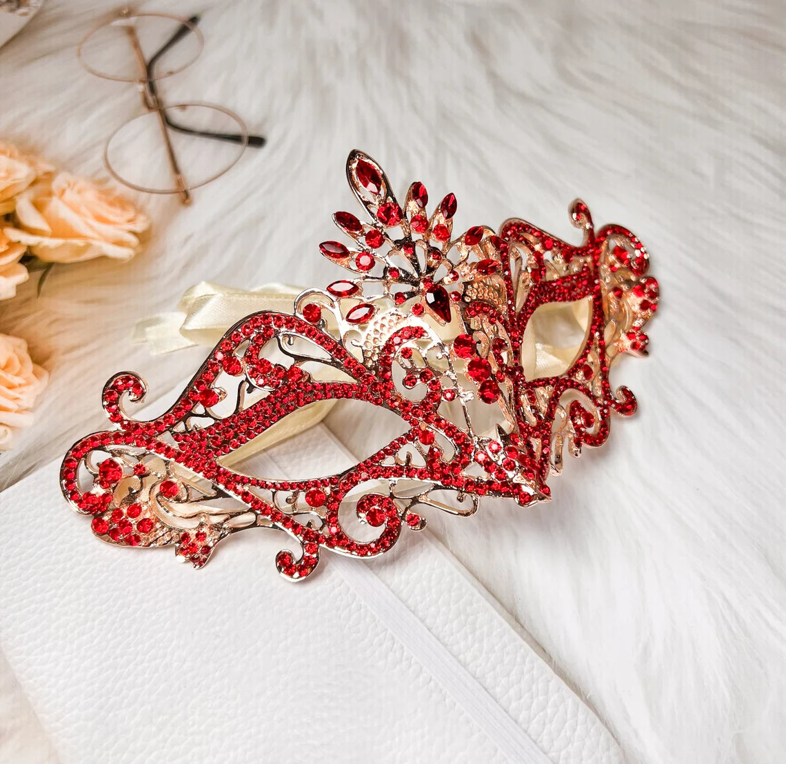 Masquerade Mask Luxury Crystal, Rhinestone Eye Red Mask